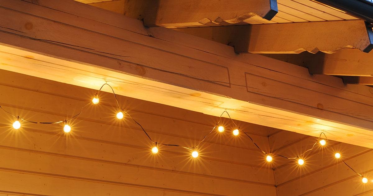 How to hang exterior/outdoor christmas lights